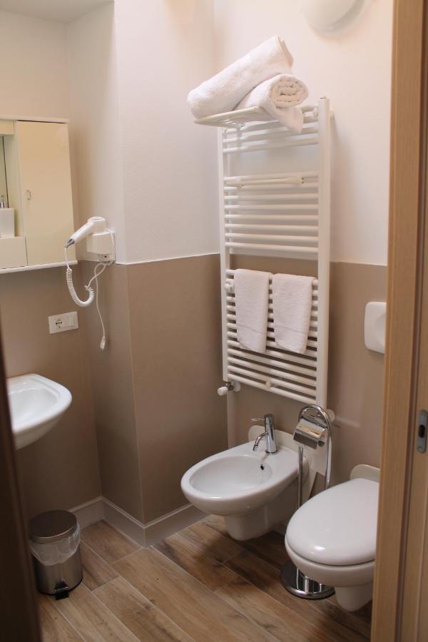 Bagnolo San Vito Corte Nuova B&B מראה חיצוני תמונה
